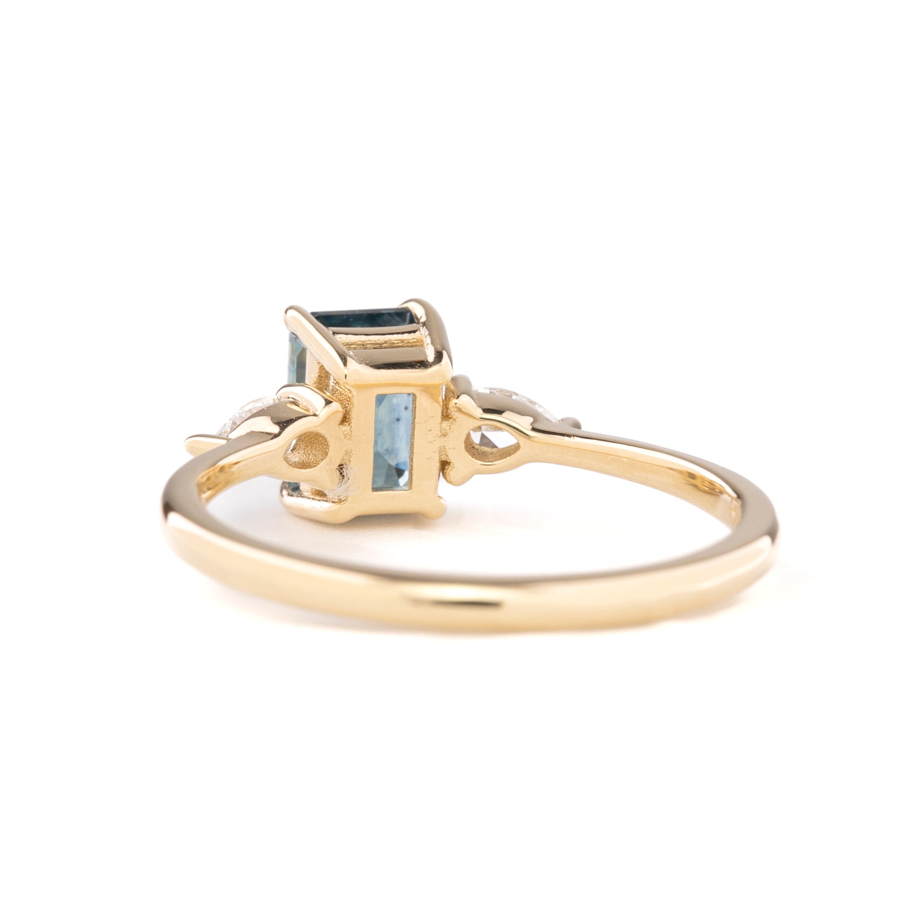 Olivia Ring, 1.50ct Montana Sapphire