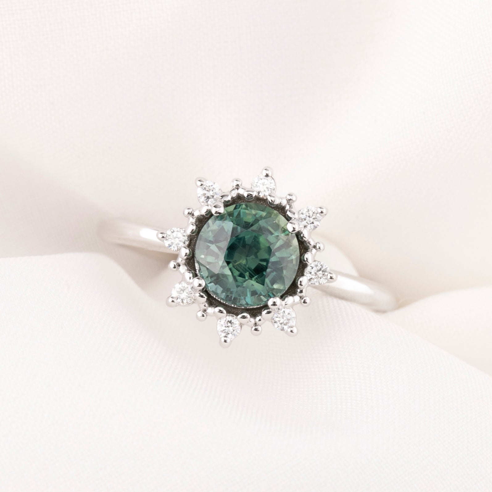 Victoria Ring, 1.69ct Montana Sapphire