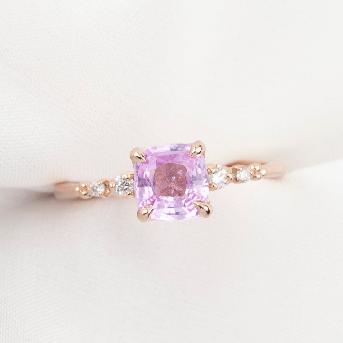 Estel Fleur Ring, 1.29ct Sapphire