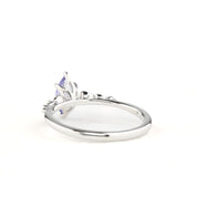Estel Fleur Ring, 0.61ct Madagascar Sapphire