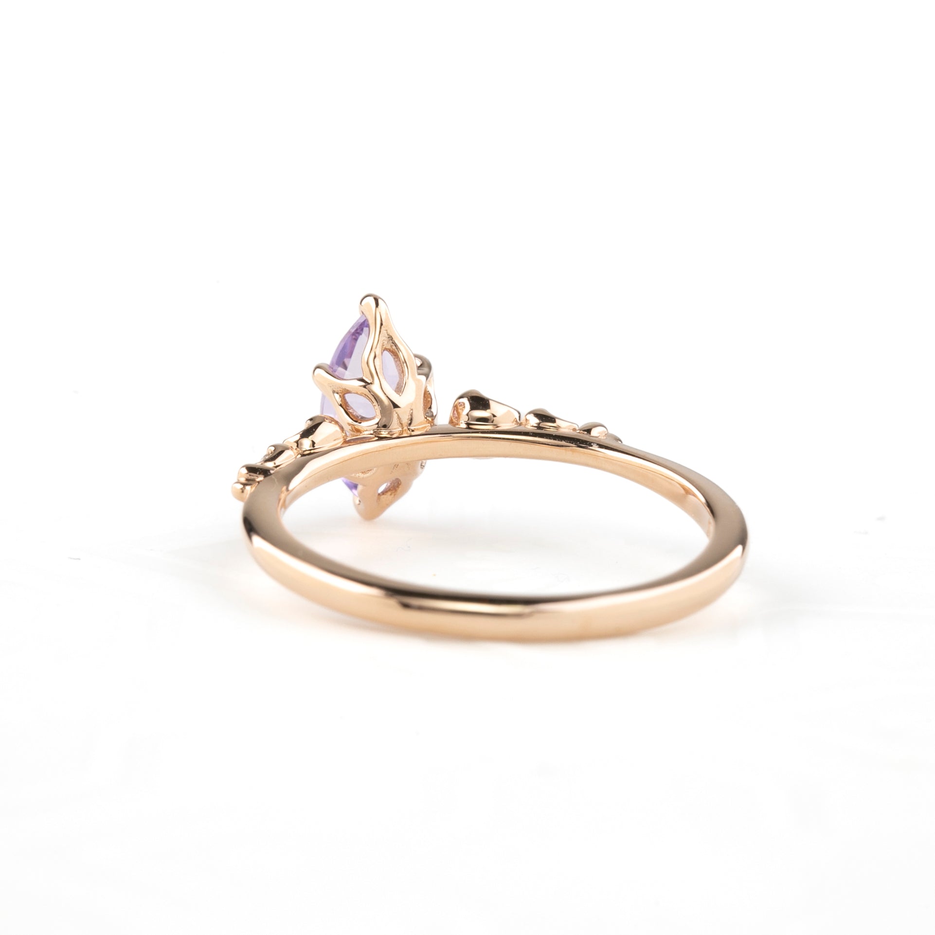 Estel Fleur Ring, Madagascar Sapphire