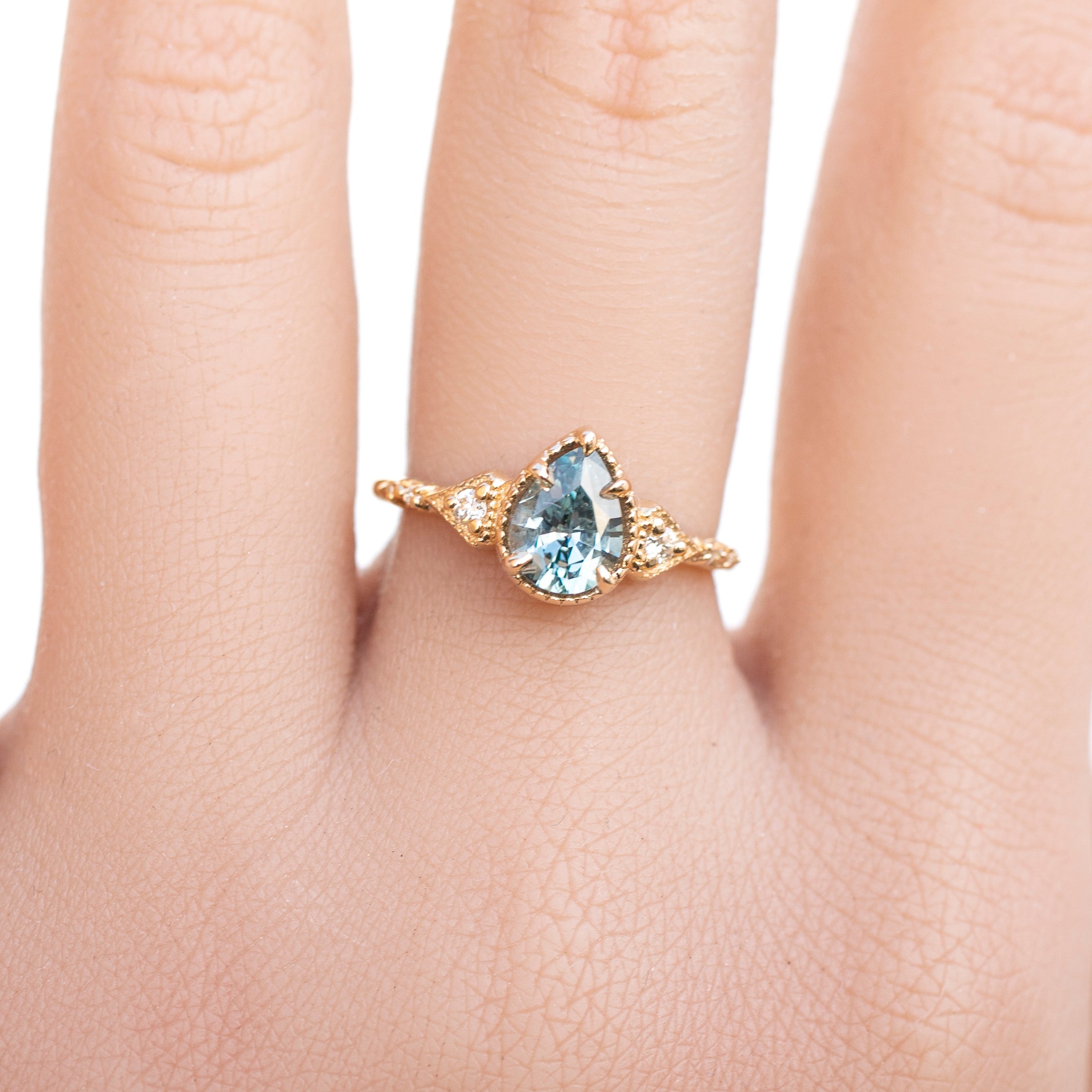 Agatha Ring, 0.91ct Montana Sapphire