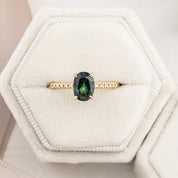 Maria Ring, 1.53ct Queensland Sapphire, oval shape gemstone