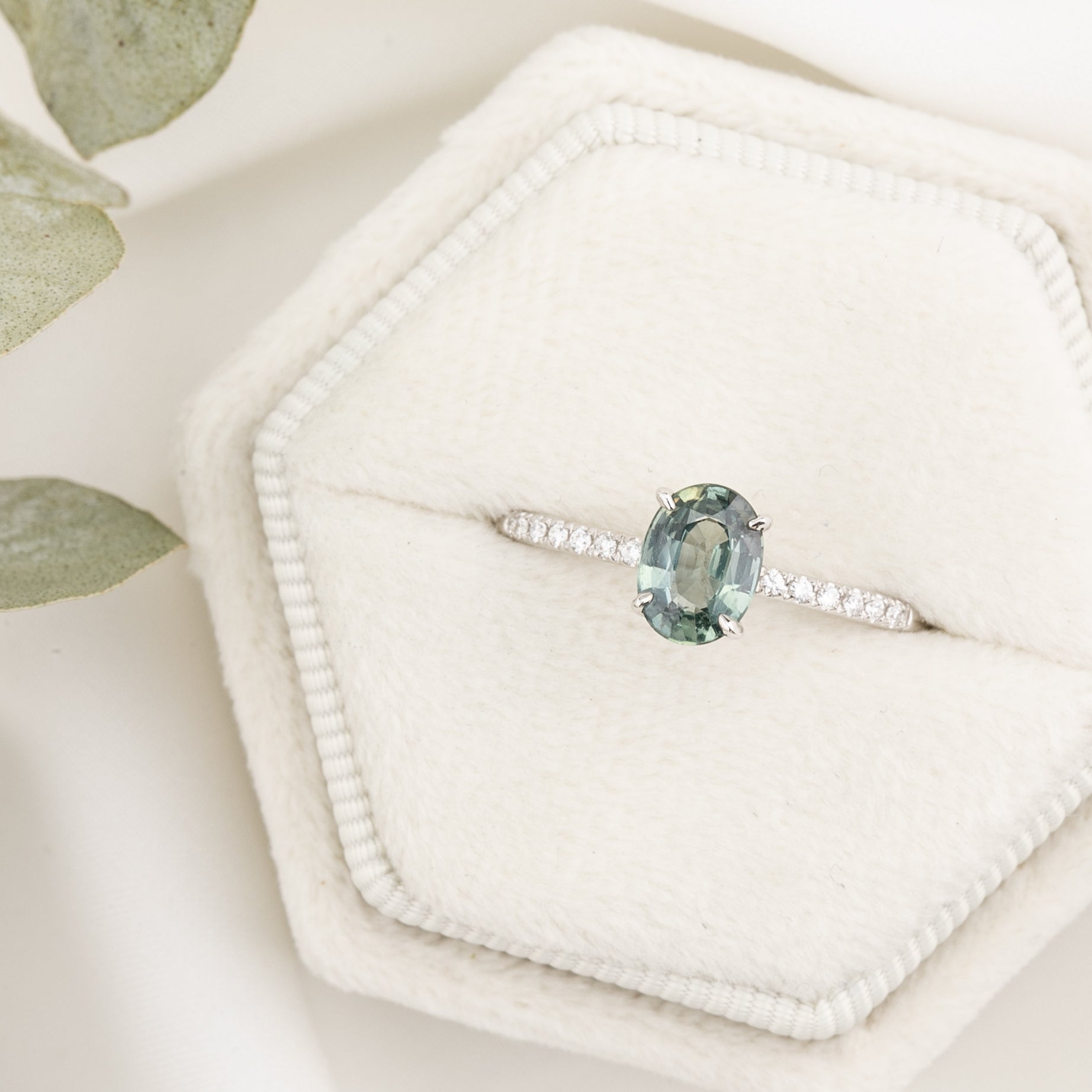 Audrey Ring, 1.01ct Unheated Sapphire, oval shape gemstone