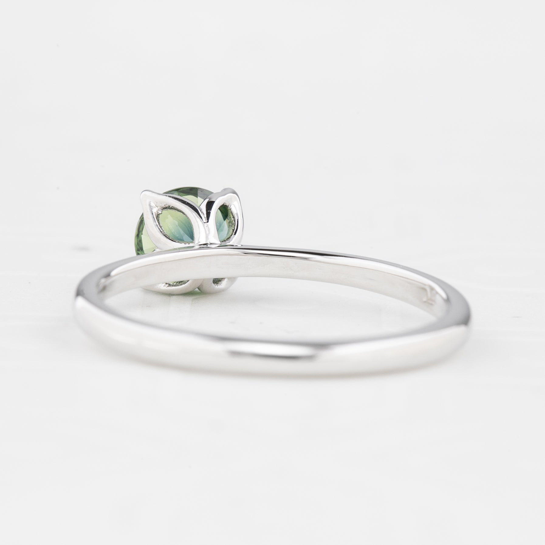 【即日配送】サラリング ・0.82ct・クイーンズランド産ブルーグリーンサファイア・K14WG