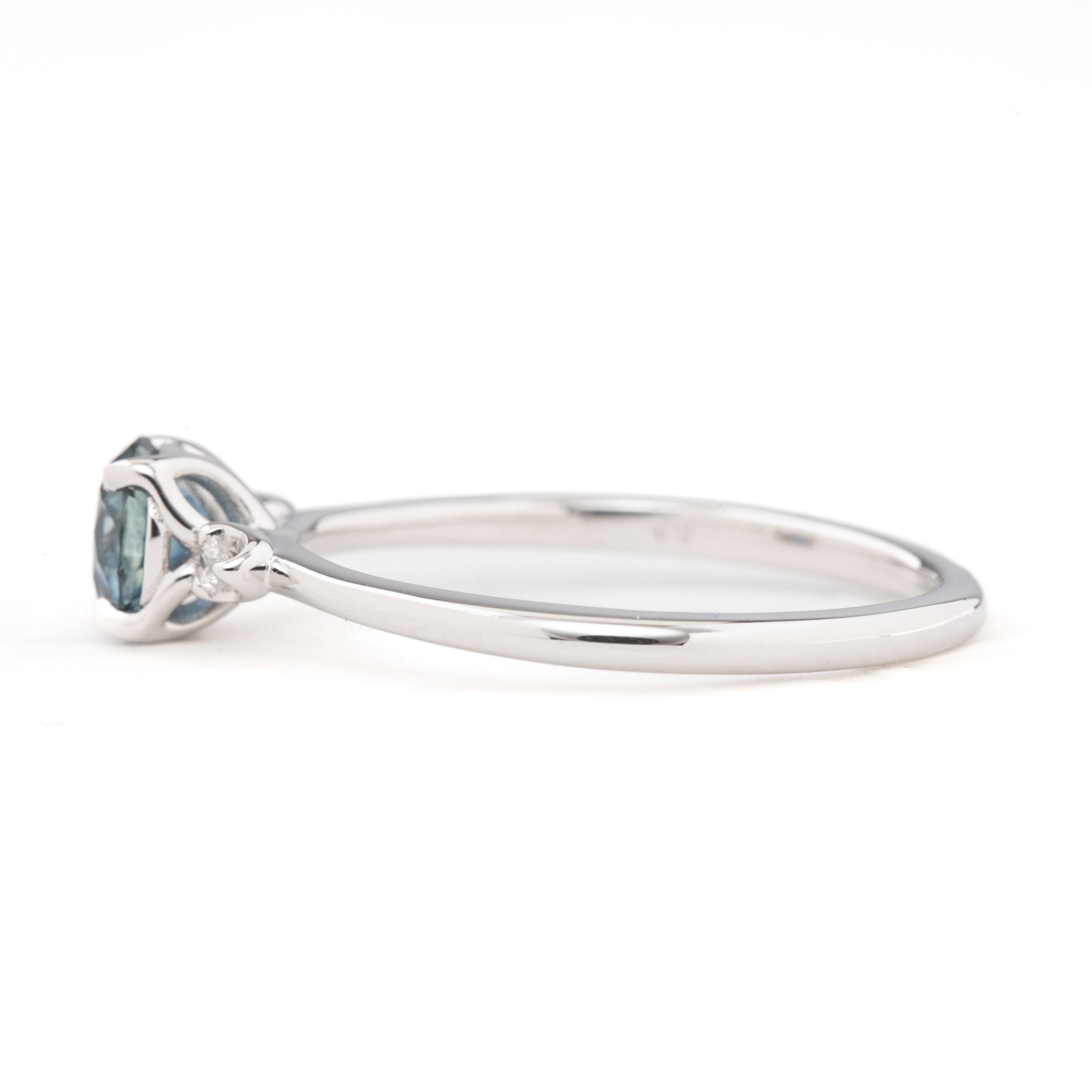 Sofia Ring, 0.77ct Montana Sapphire