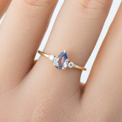 Emilie Ring, 1.00ct Madagascar Sapphire