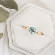 【一点物】サラリング ・0.89ct・加熱モンタナ産ライトブルーグリーンサファイア・K14YG
