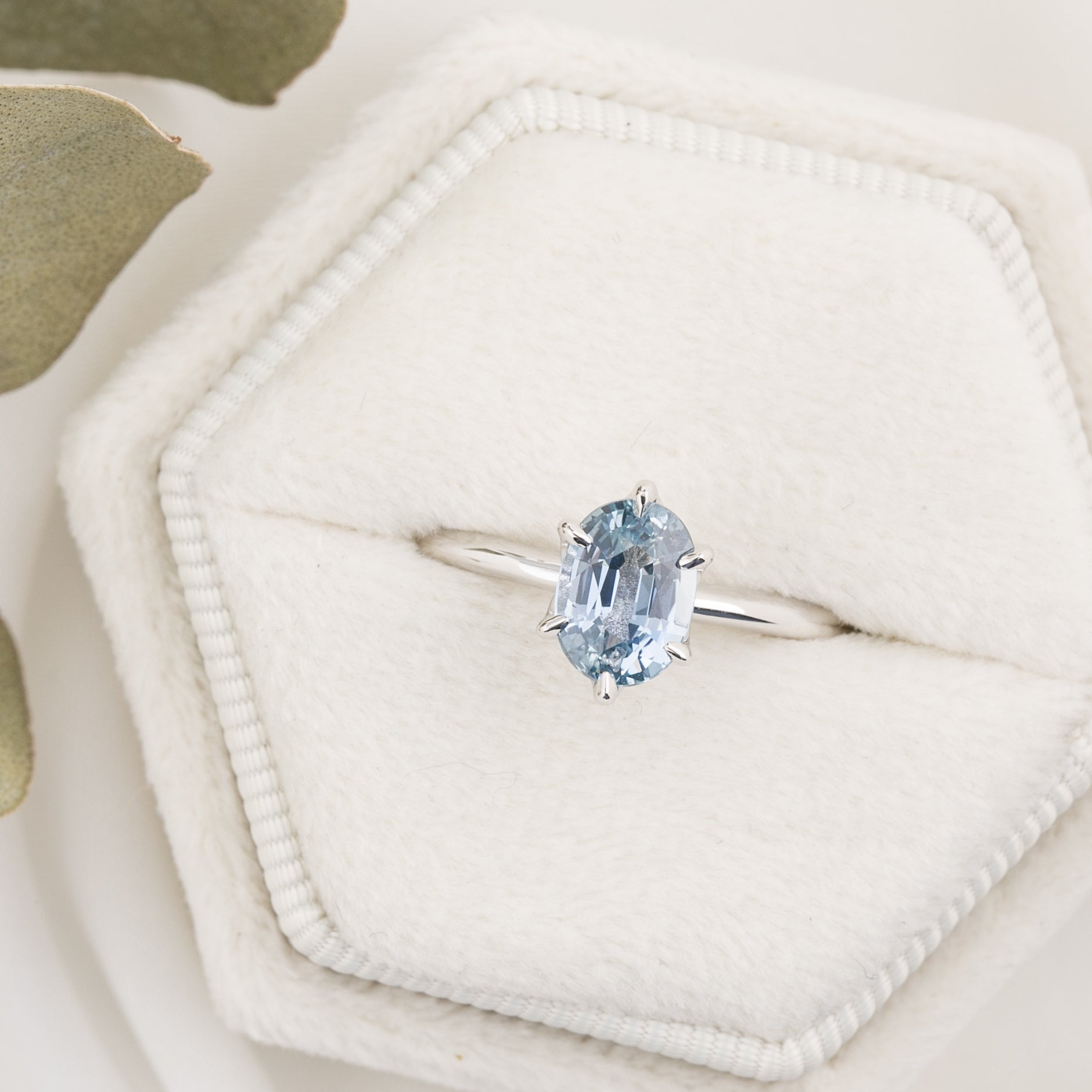 Floryn Ring, 1.37ct Unheated Sapphire, oval shape gemstone