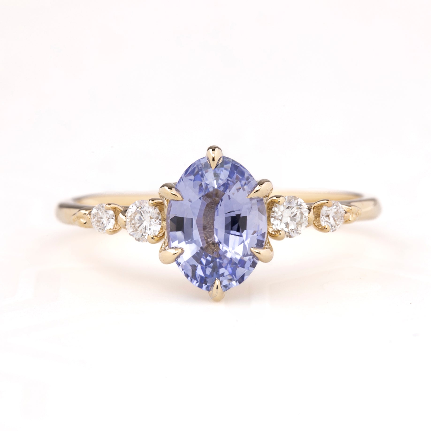 Estel Fleur Ring, 1.29ct Srilanka Sapphire, oval shape gemstone