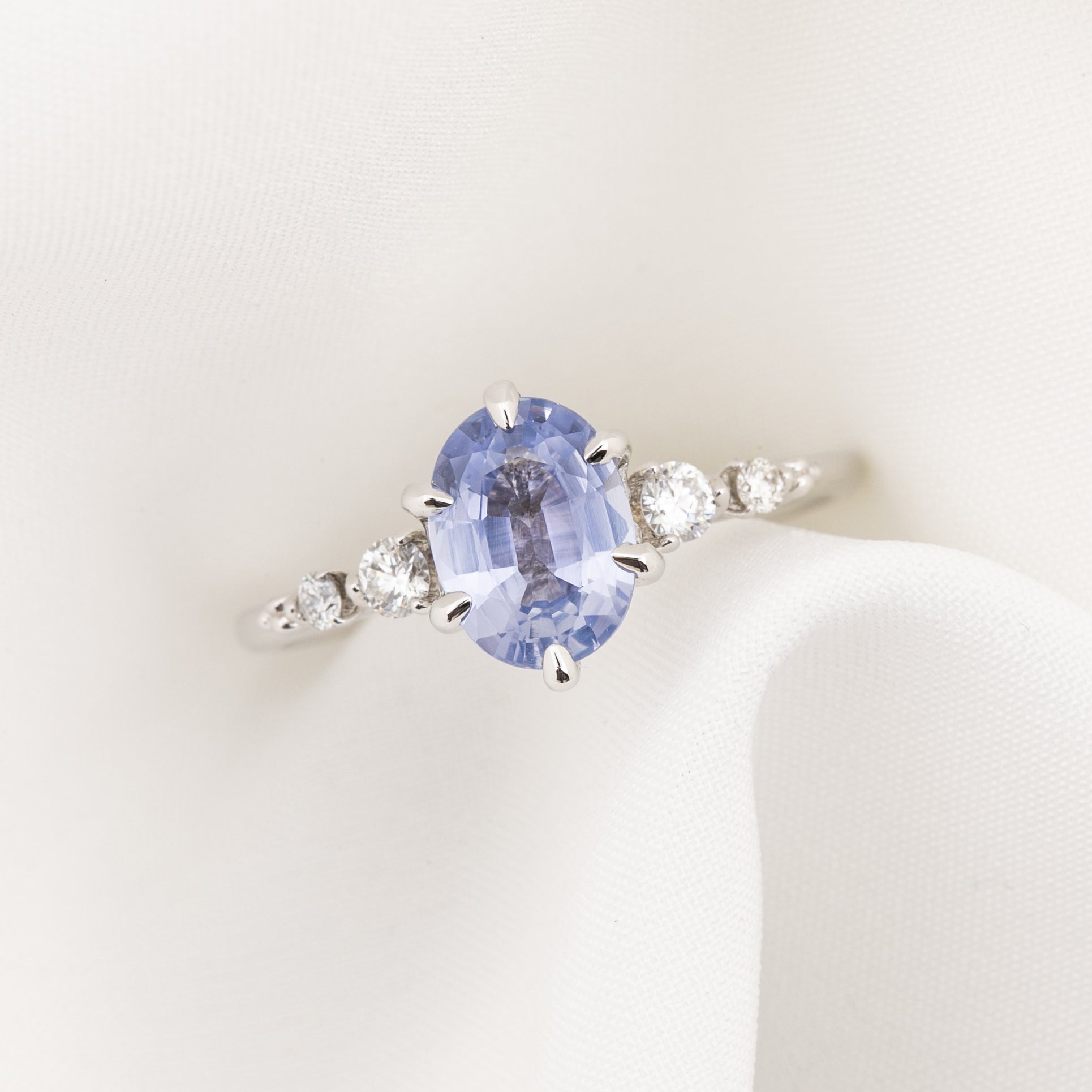 【即日配送】エステルフルールリング ・1.4ct・非加熱ブルーサファイア・K14WG
