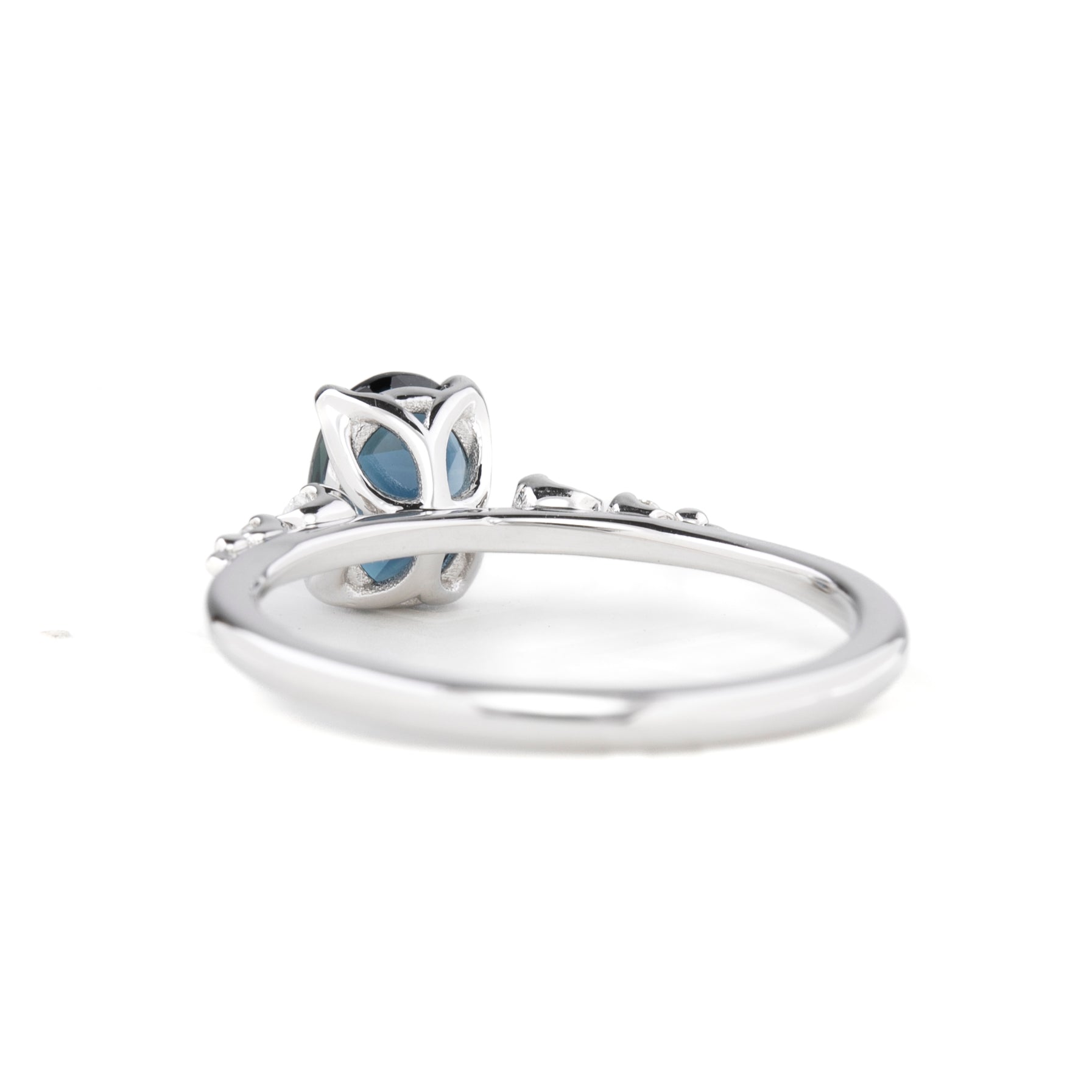 Estel Fleur Ring, 1.15ct Queensland Sapphire, oval shape gemstone