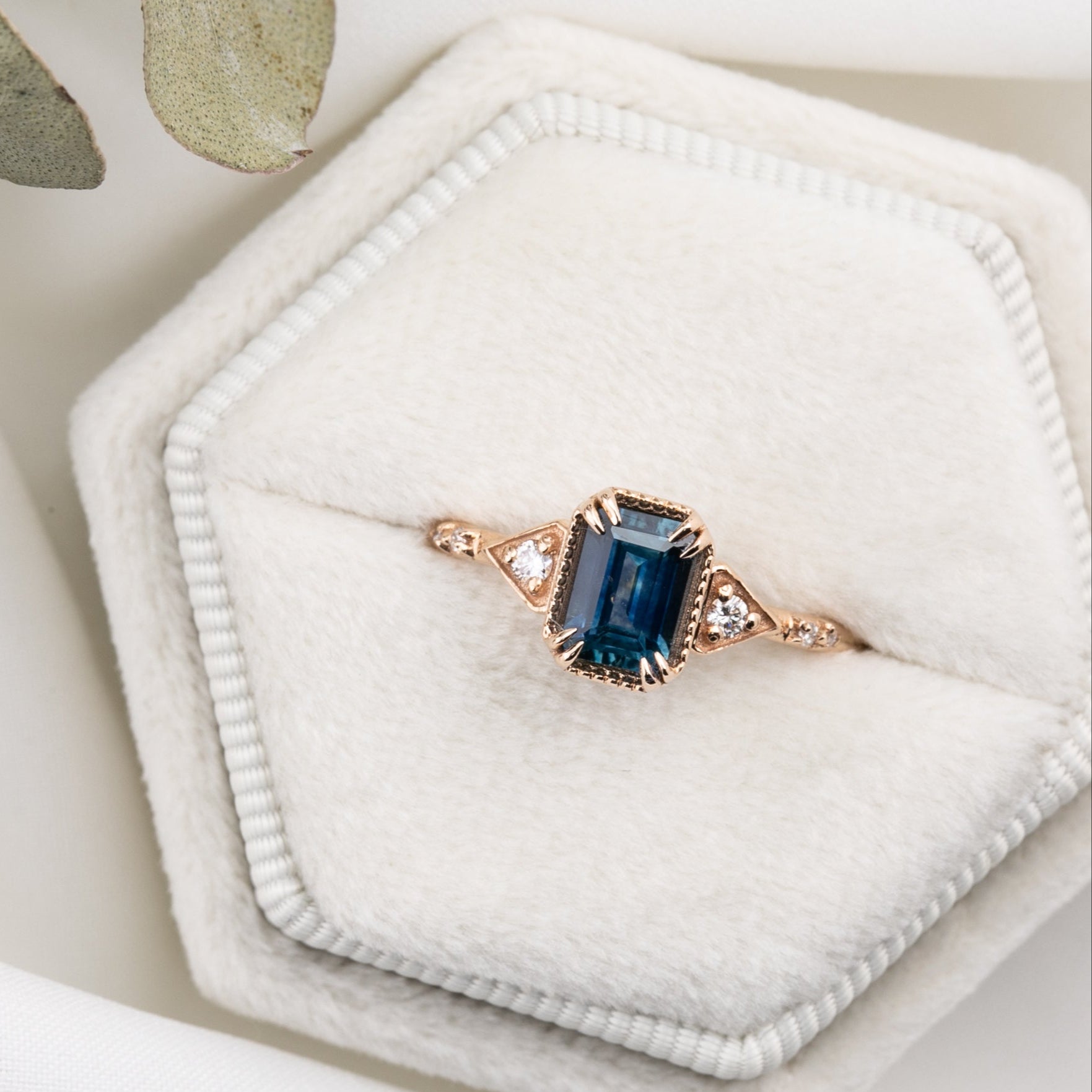 Agatha Ring, 1.11ct Emerald Montana Sapphire