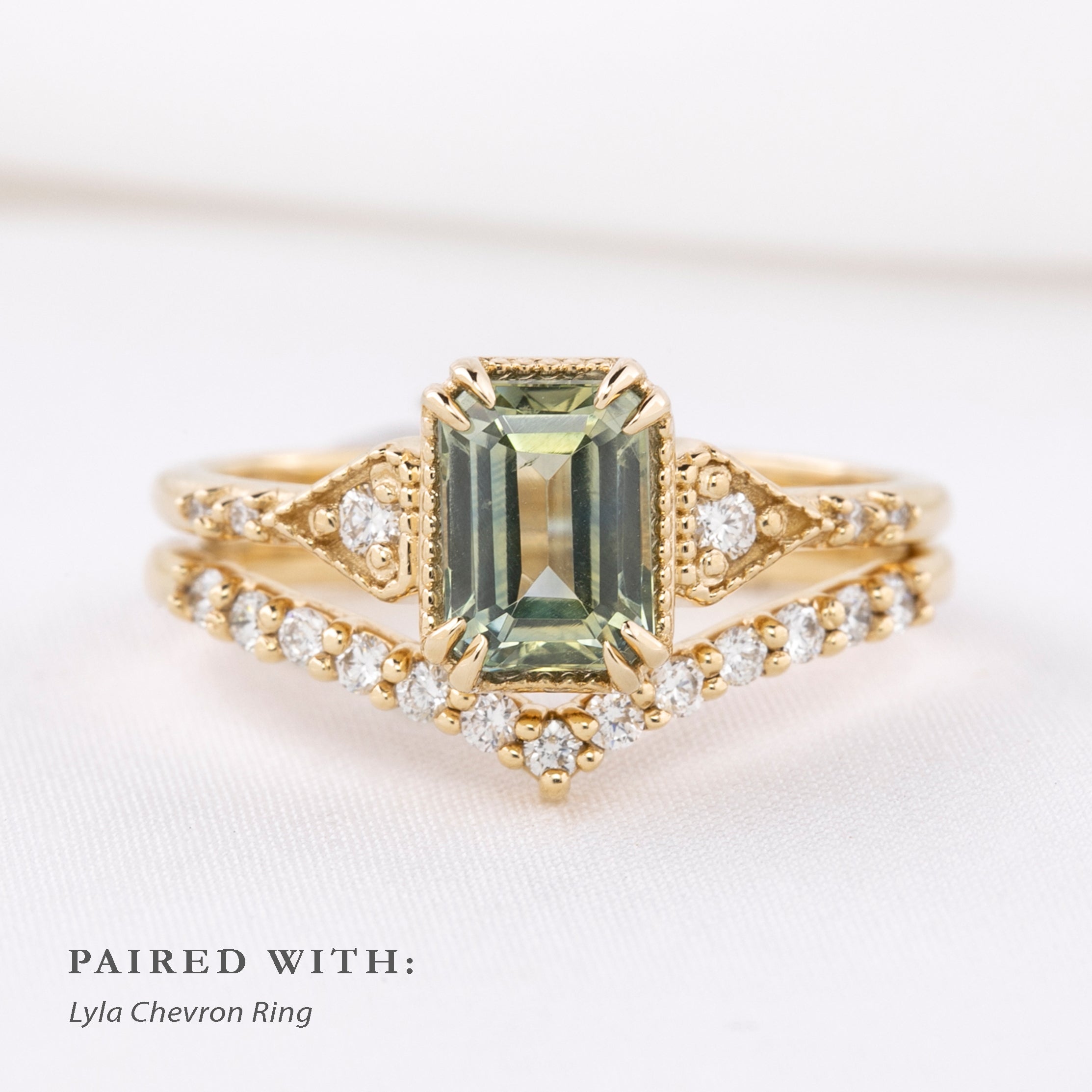 Agatha Ring, Green Sapphire