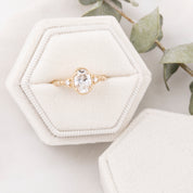 Agatha Oval Diamond Ring
