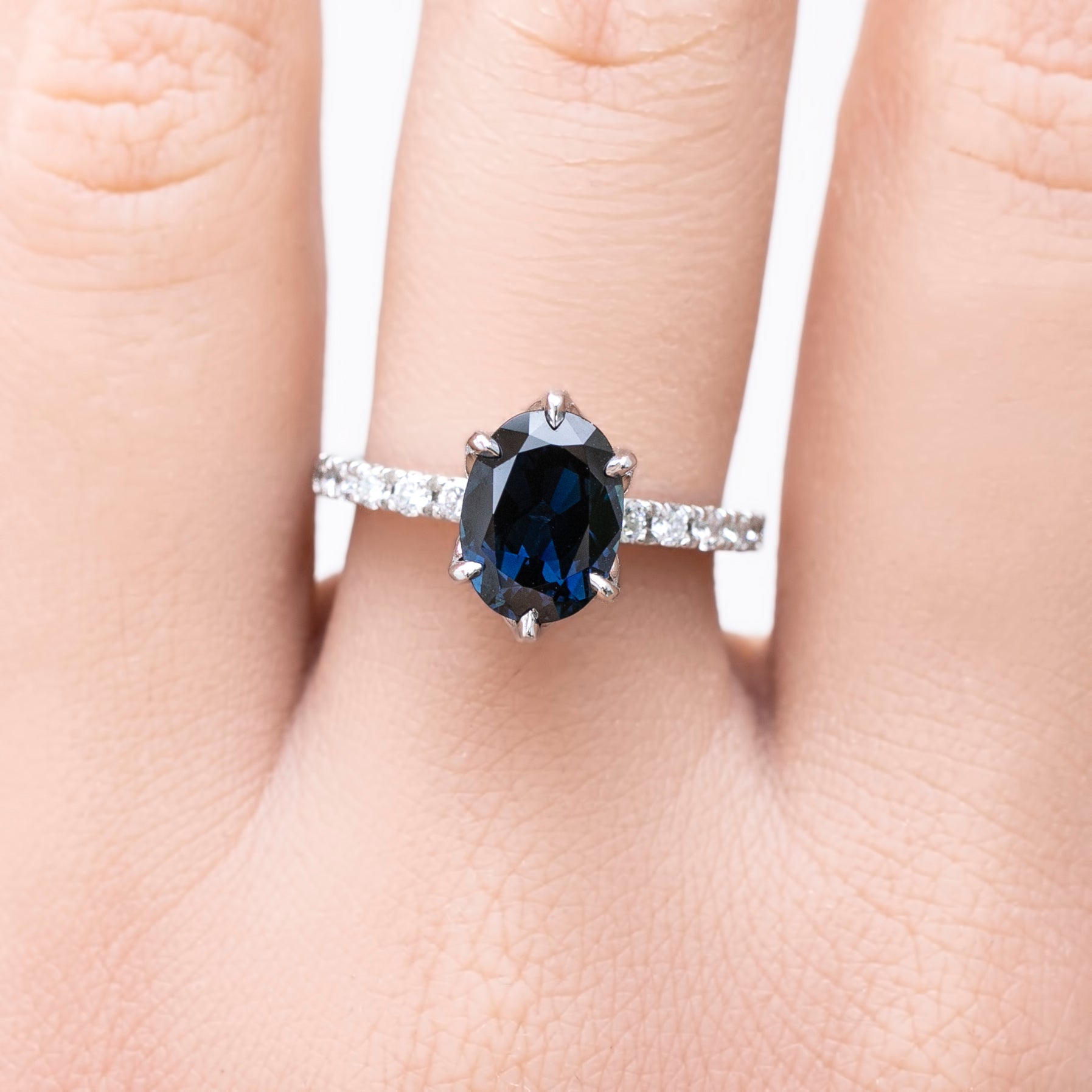 GIA Certified 2.39ct Queensland Sapphire Maria Luxe Ring, Platinum