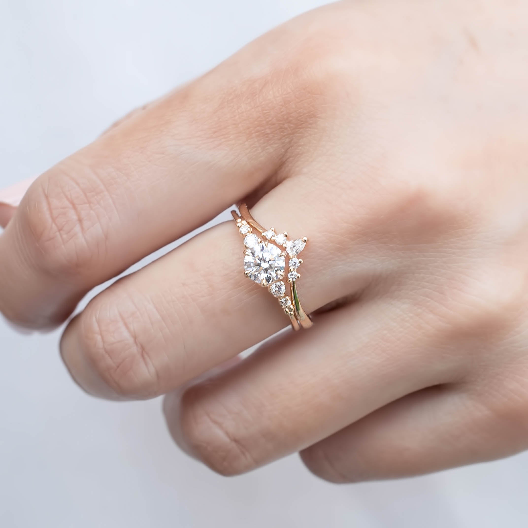 Estel Fleur Round Diamond Ring