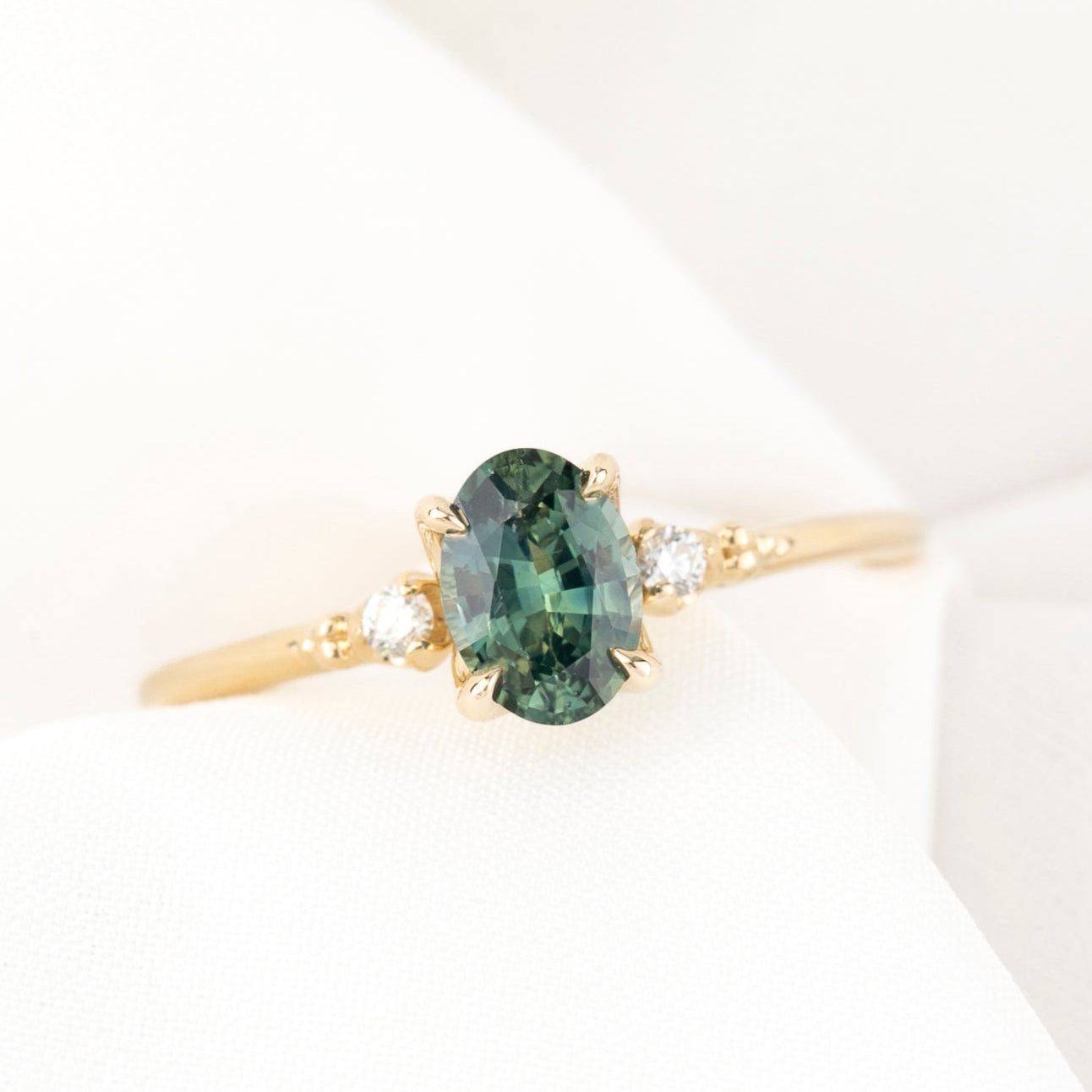 Estel Ring, 0.87ct Madagascar Sapphire, oval shape gemstone