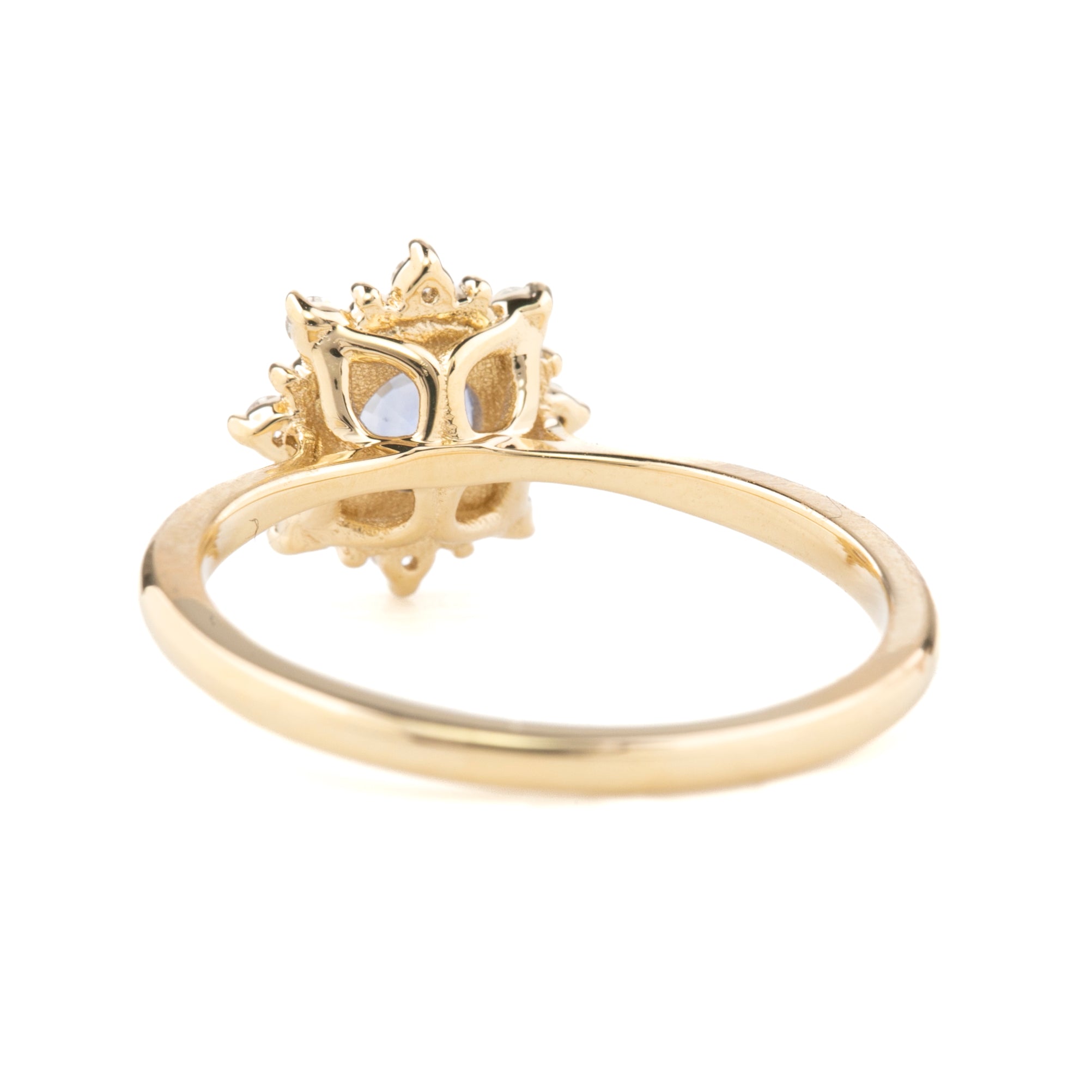 Victoria Ring, 0.55ct Sapphire
