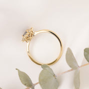 Victoria Ring, 0.55ct Sapphire