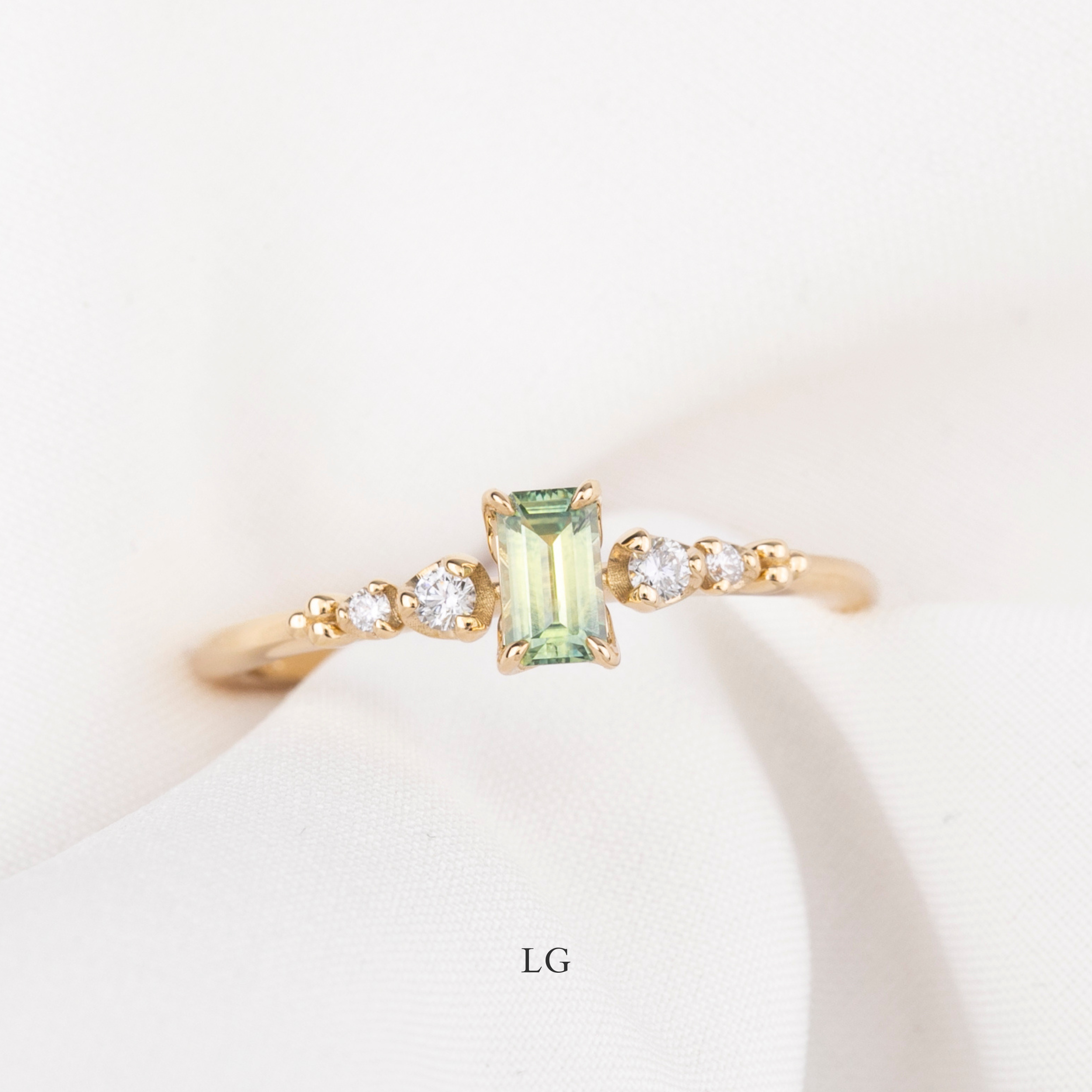 Estel Fleur Ring, 0.45ct Montana Sapphire
