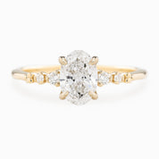 Estel Fleur Four Prongs Oval Diamond Ring