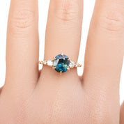 Veronia Ring, 2.02ct Ceylon Sapphire, oval shape gemstone