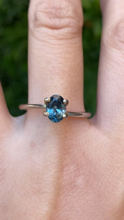 0.97ct Oval Cut Teal Blue Montana Sapphire SO709