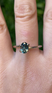 1.07ct Oval Cut Blue Green Montana Sapphire SO600