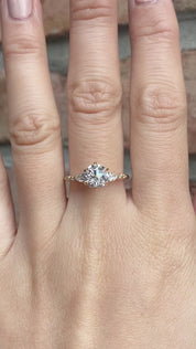 Estel Fleur Petal Round Diamond Ring