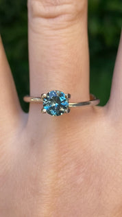 1.02ct Round Cut Blue Green Montana Sapphire SR510