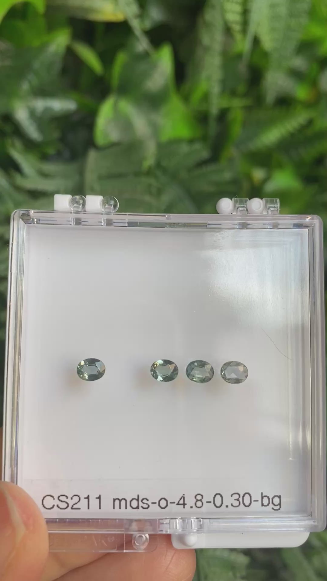 Bezel Green Sapphire Charm 4.8mm