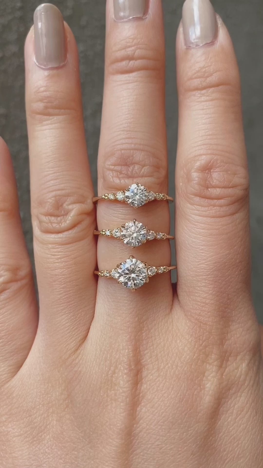 Estel Fleur Round Diamond Ring