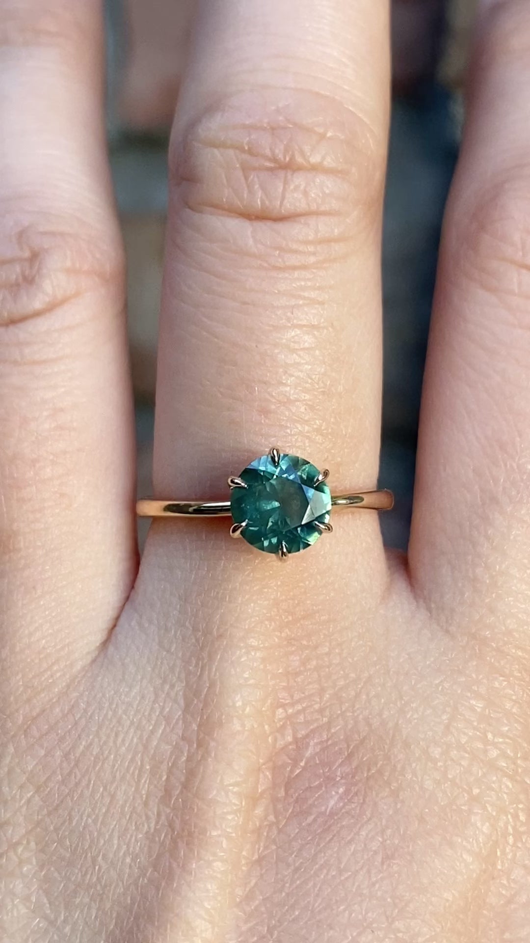 Floryn Ring, 1.58ct Green Montana Sapphire