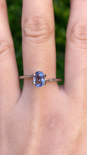 1.03ct オーバルカット ブルーサファイア スリランカ産 SO348
