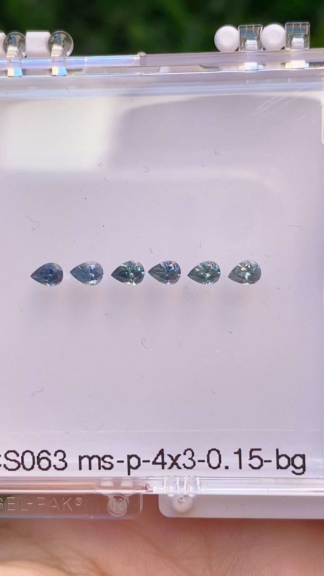 4.0mm 0.15ct サファイア モンタナ産