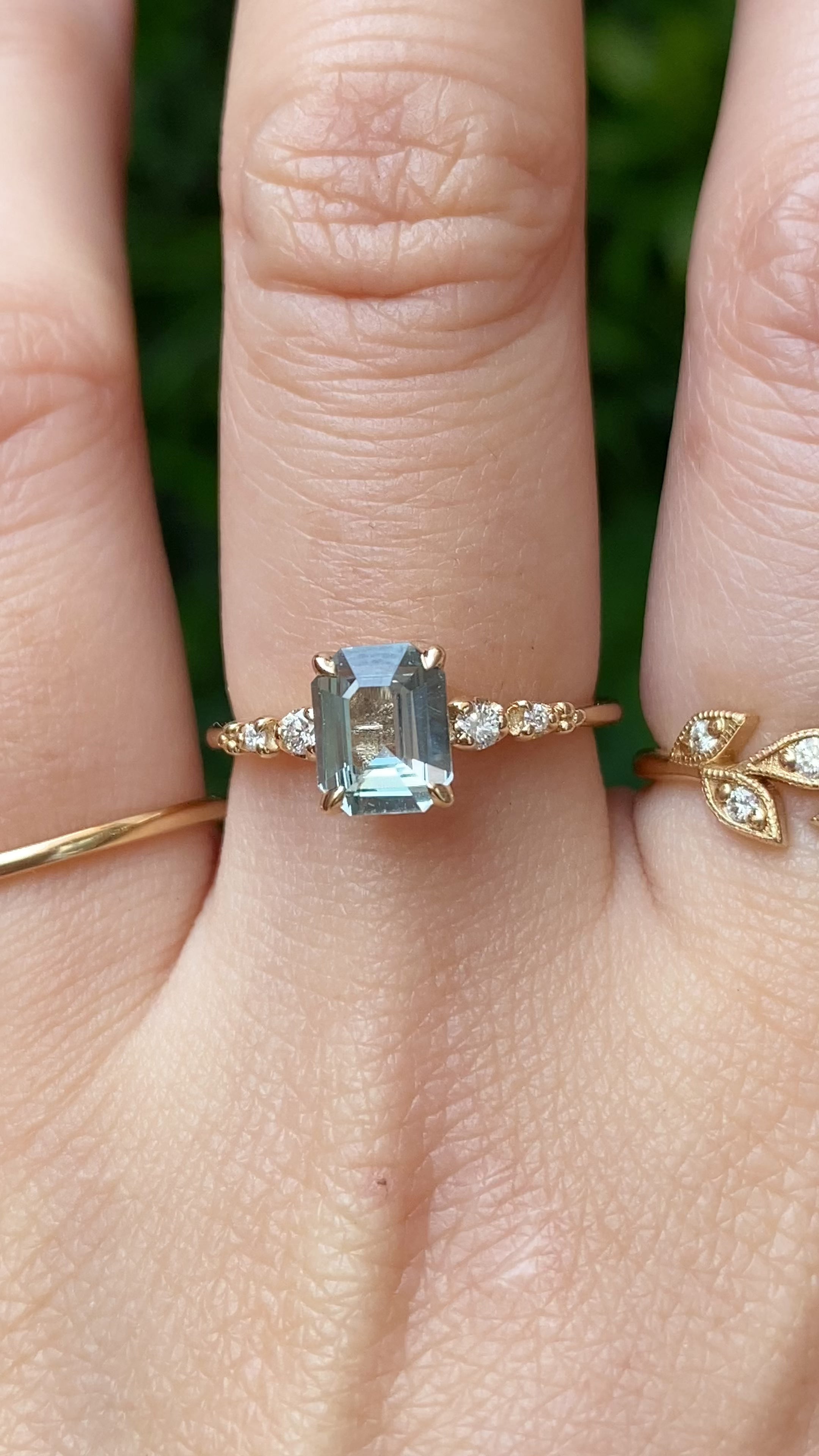 Estel Fleur Ring, Green Sapphire