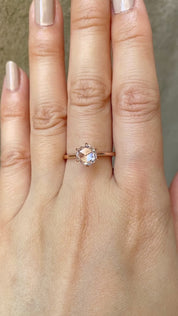 Floryn Round Rose-Cut Diamond Ring
