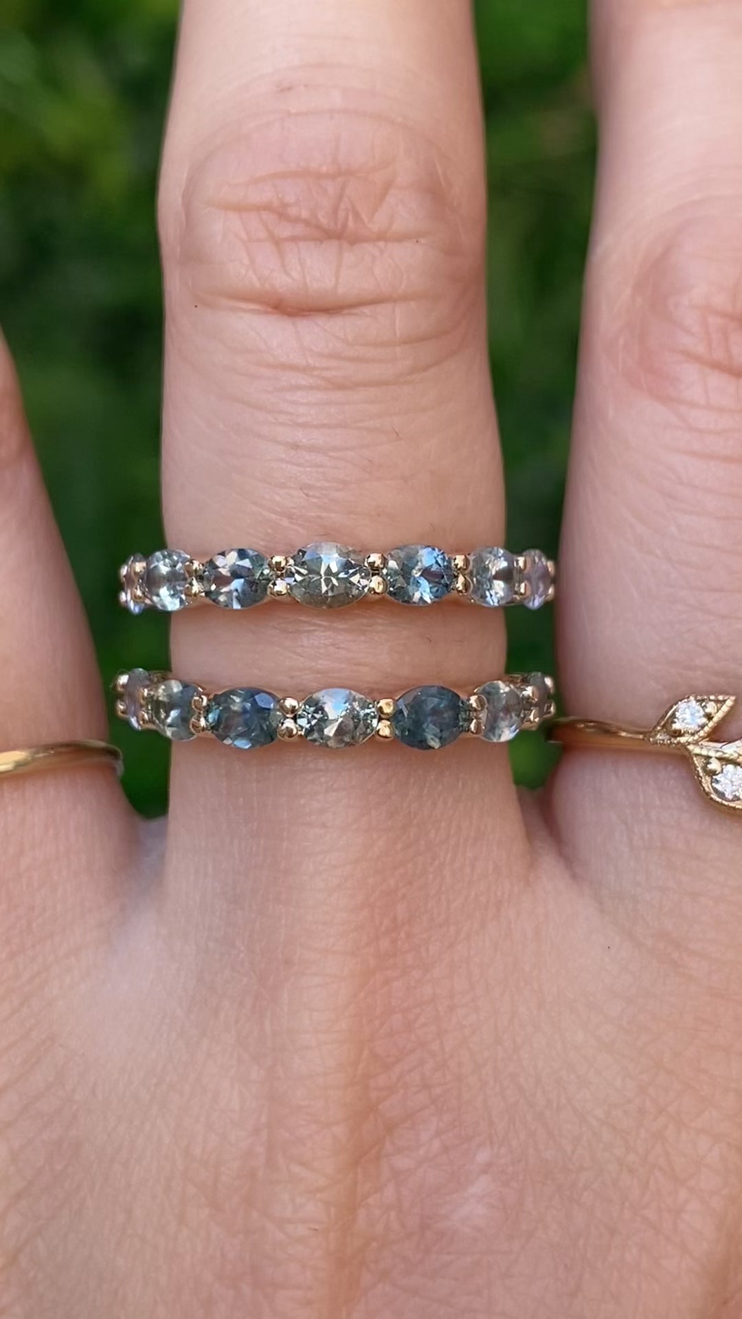 Lydia Montana Sapphire Band Oval 4mm