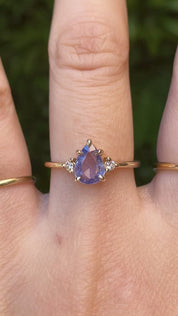 Emilie Ring, 1.00ct Madagascar Sapphire