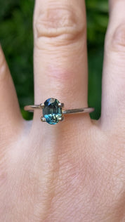 1.05ct Oval Cut Blue Green Montana Sapphire SO599