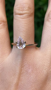 1.25ct Pear Cut Light Pink Madagascar Sapphire SF386