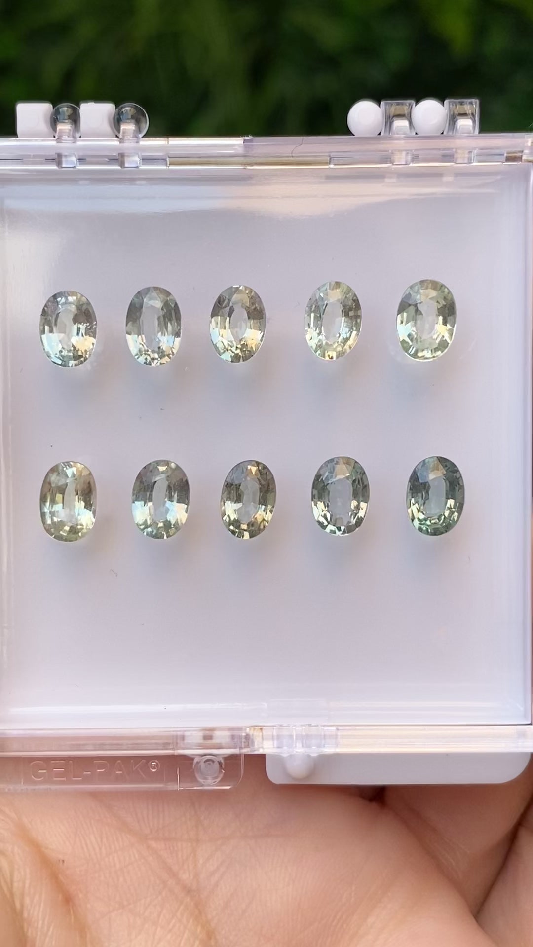 Lena Ring, Green Madagascar Sapphire