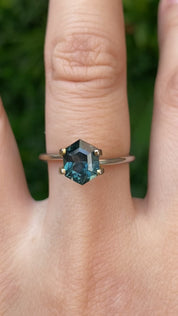 1.74ct Hexagon Cut Blue Green Montana Sapphire Sapphire SF557