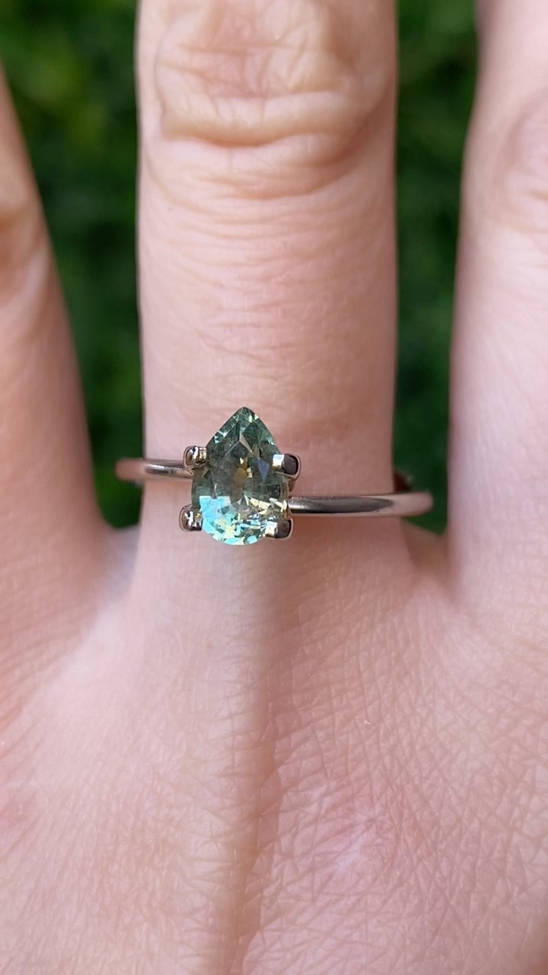 1.14ct Pear Cut Light Green Montana Sapphire SF543