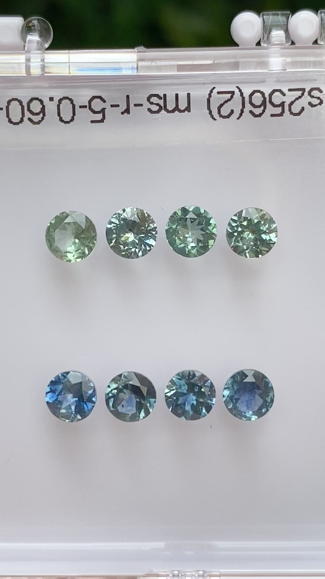 5.0mm 0.70ct サファイア モンタナ産