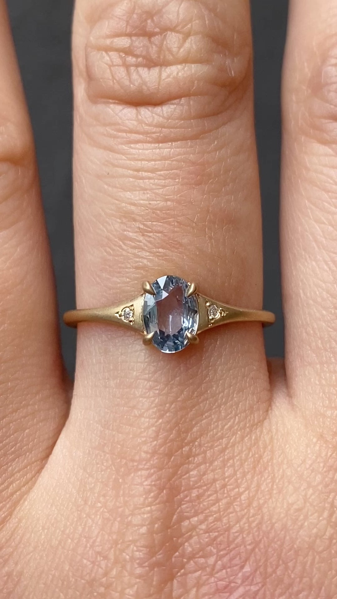 【即日配送】パイパーリング ・0.60ct・非加熱マダガスカル産ブルーサファイア・K14YG