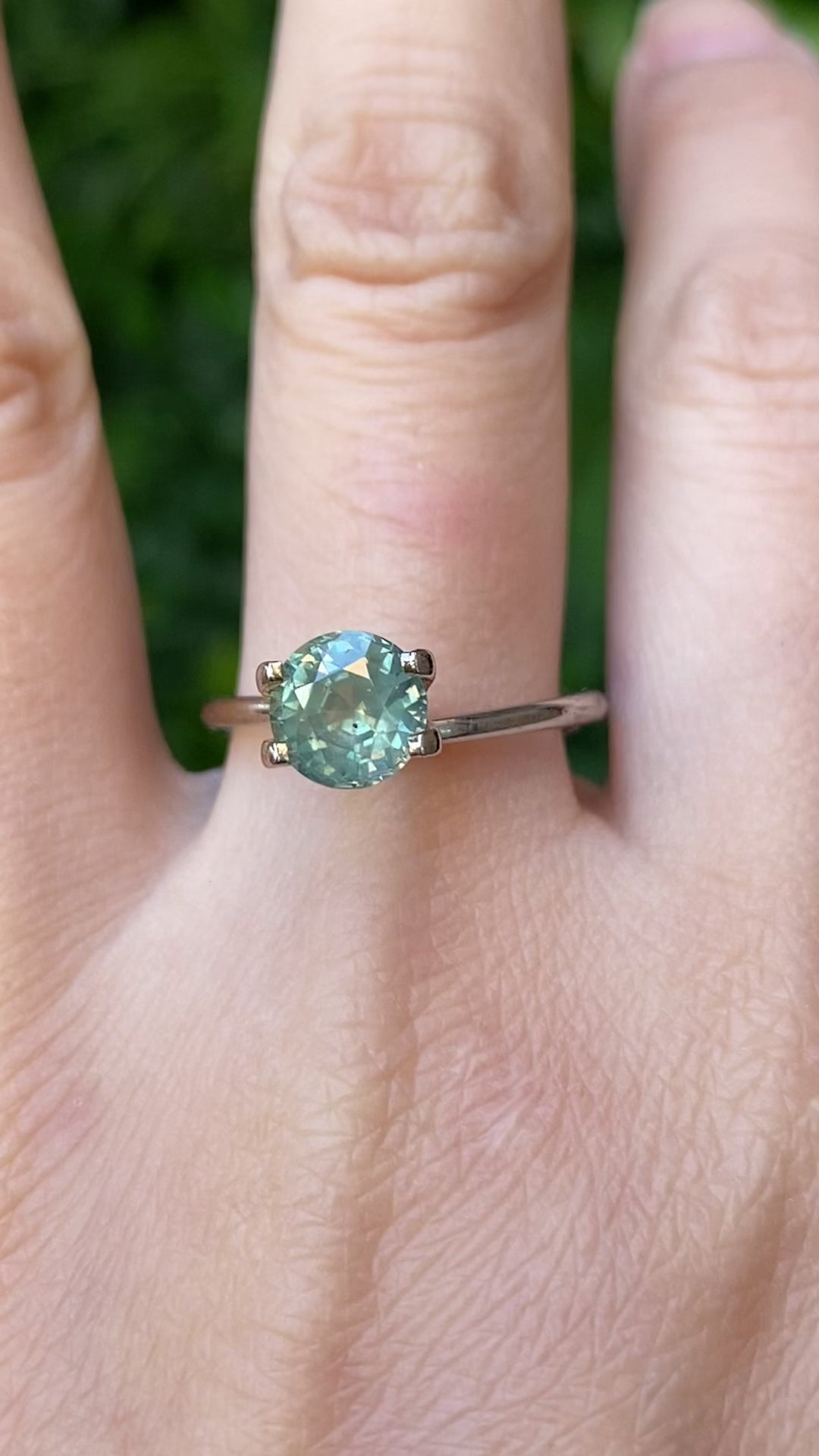 1.89ct Round Cut Light Blue Green Montana Sapphire SR422
