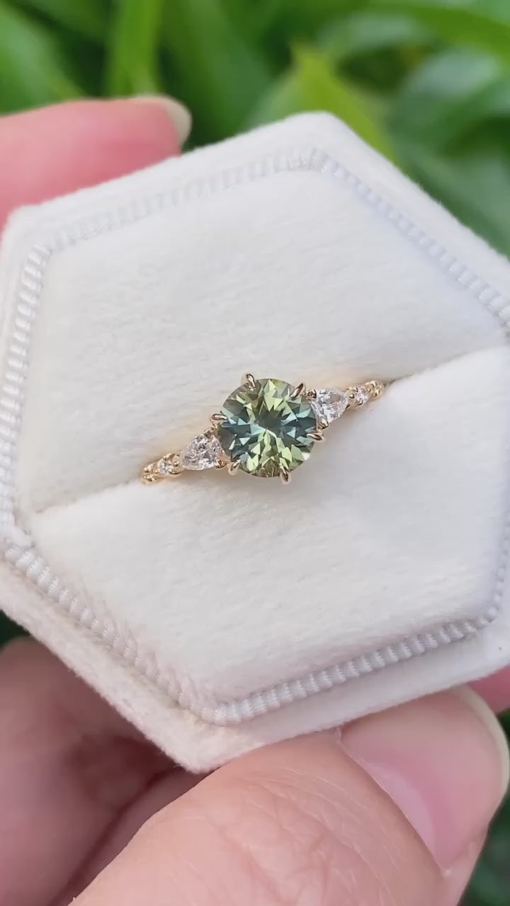 Estel Fleur Petal Ring 1.43ct/1.59ct Green Yellow Montana Sapphire, 14k Yellow Gold (One of a kind)