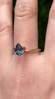 0.94ct Pear Cut Blue Montana Sapphire SF205